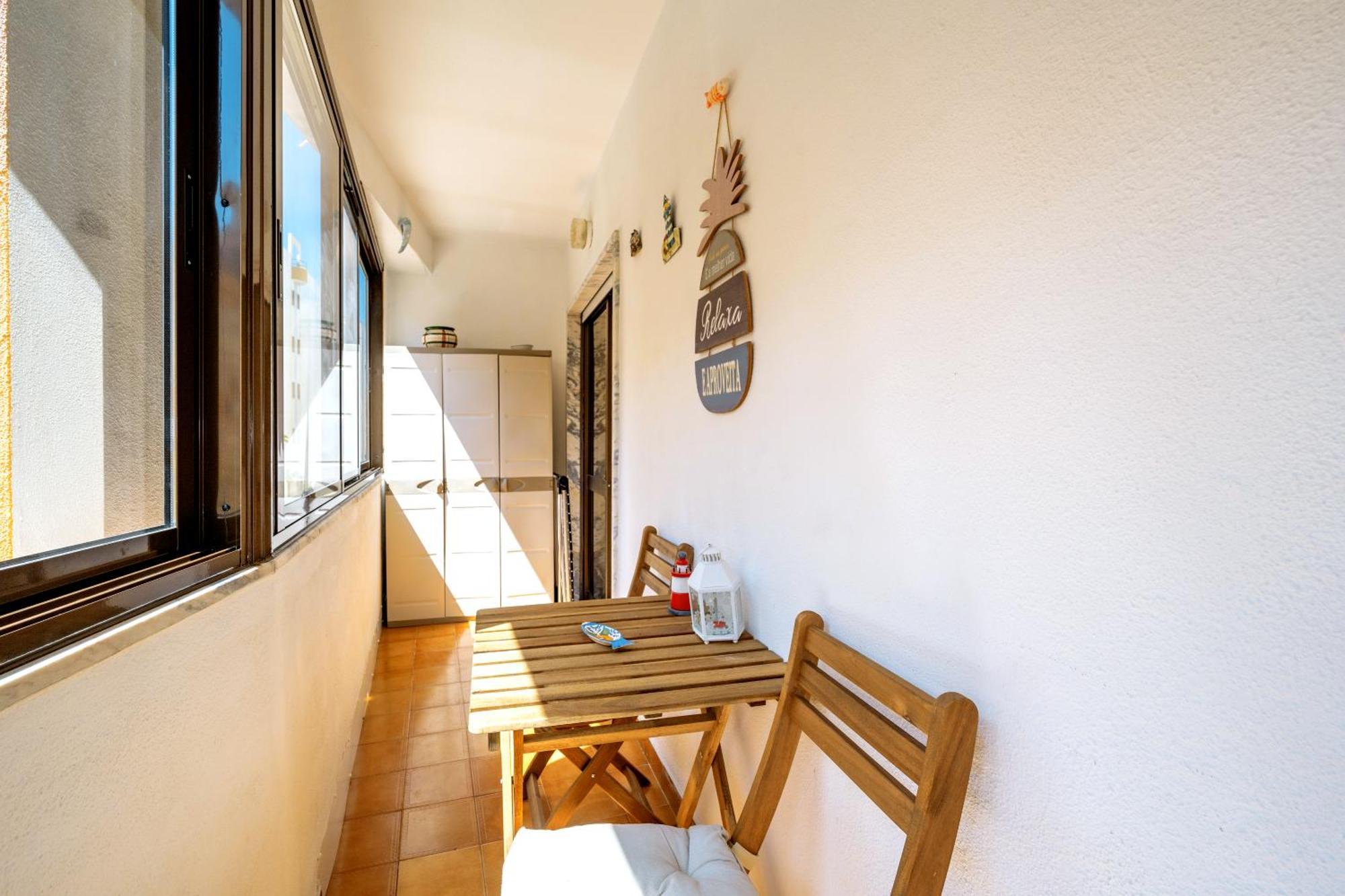 Cozy Apartment Near The Beach In Costa De Caparica Екстер'єр фото