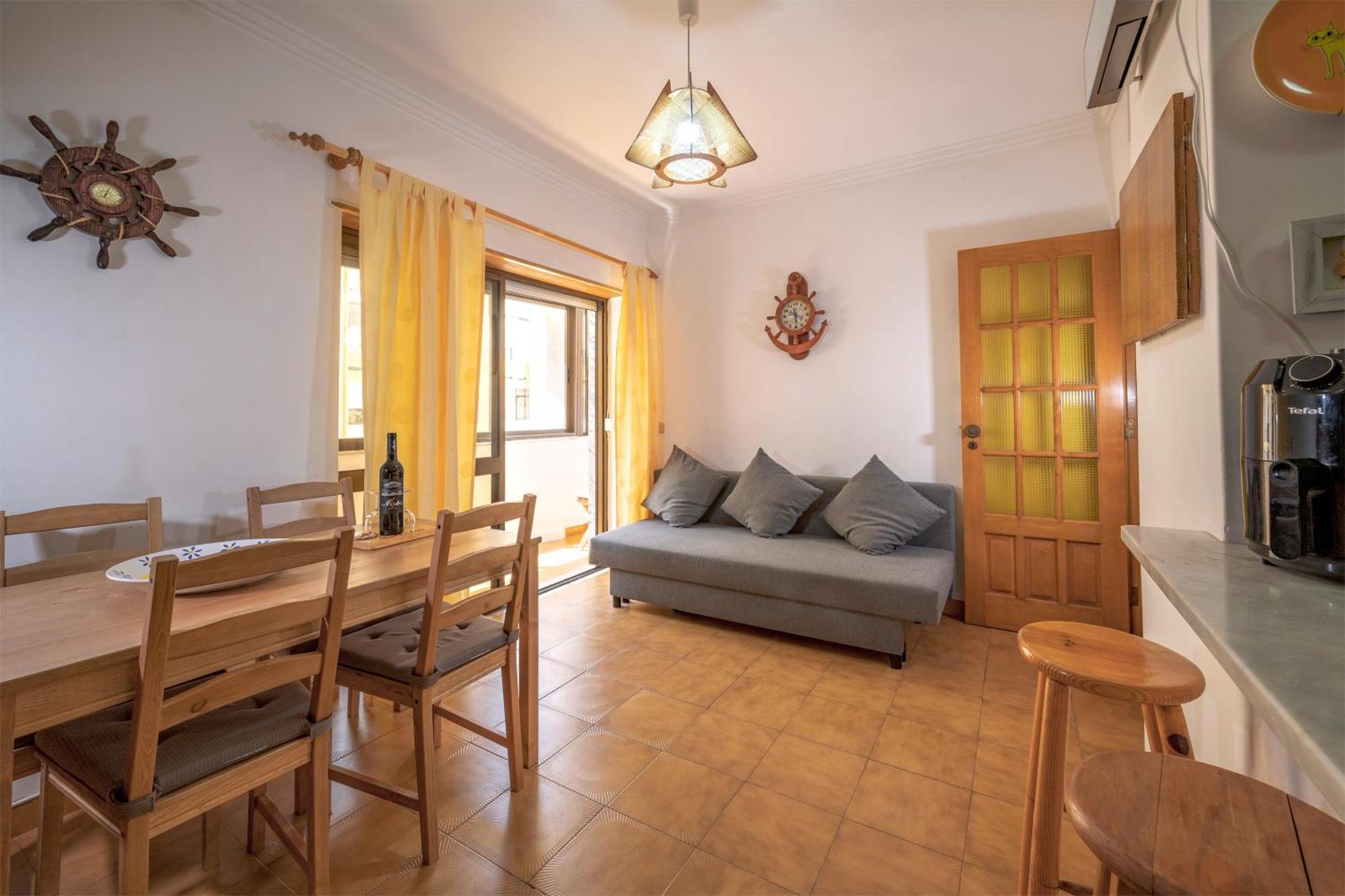 Cozy Apartment Near The Beach In Costa De Caparica Екстер'єр фото